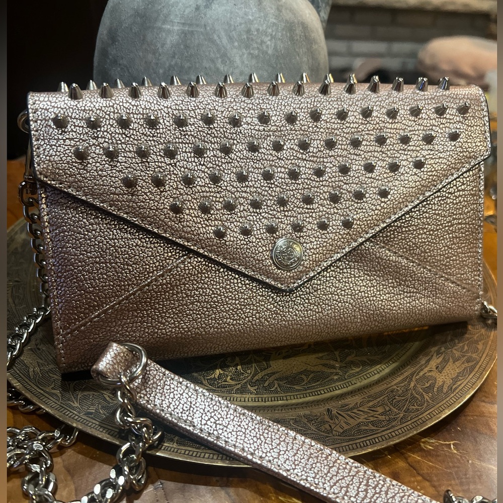 🤍 studded envelope clutch with strap